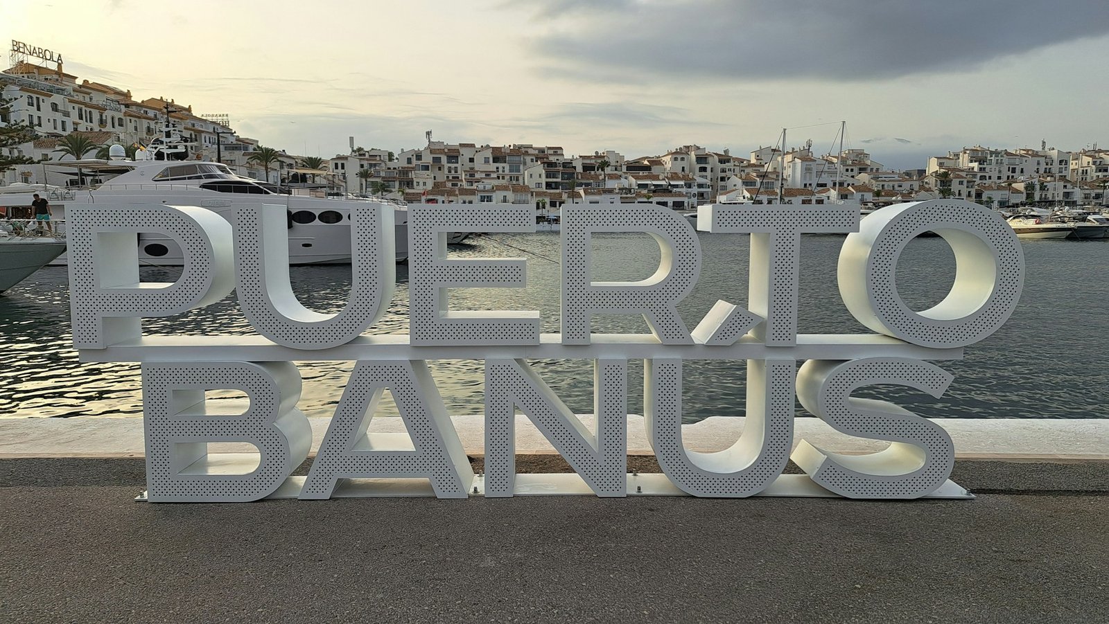 Puerto Banus sign